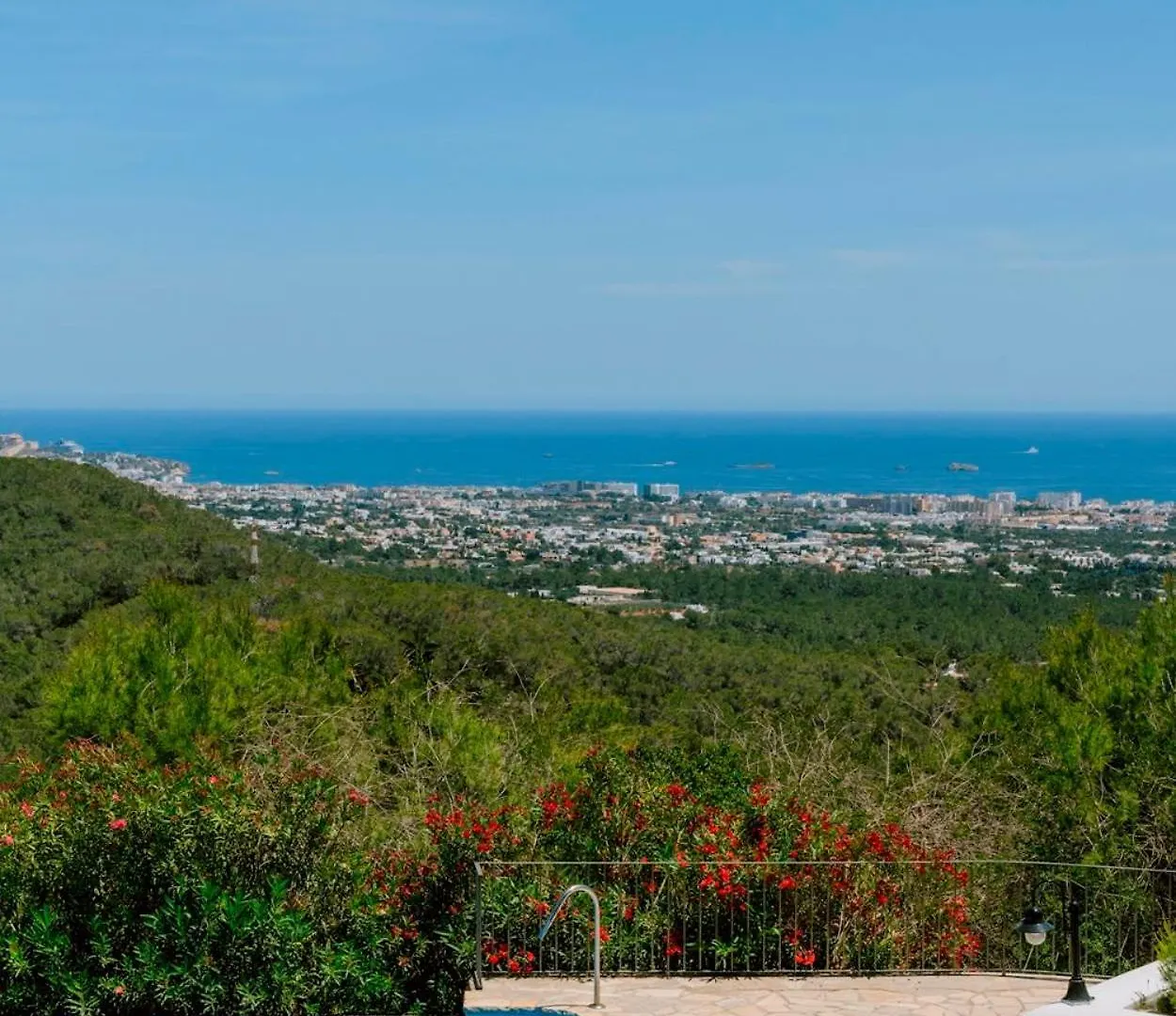 Villa Bellavista Has Stunning Views And A Private Infinity Pool Sant Jordi de ses Salines