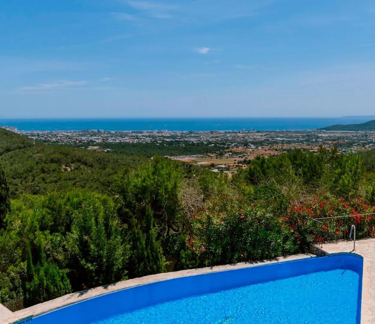 Villa Bellavista Has Stunning Views And A Private Infinity Pool Sant Jordi de ses Salines
