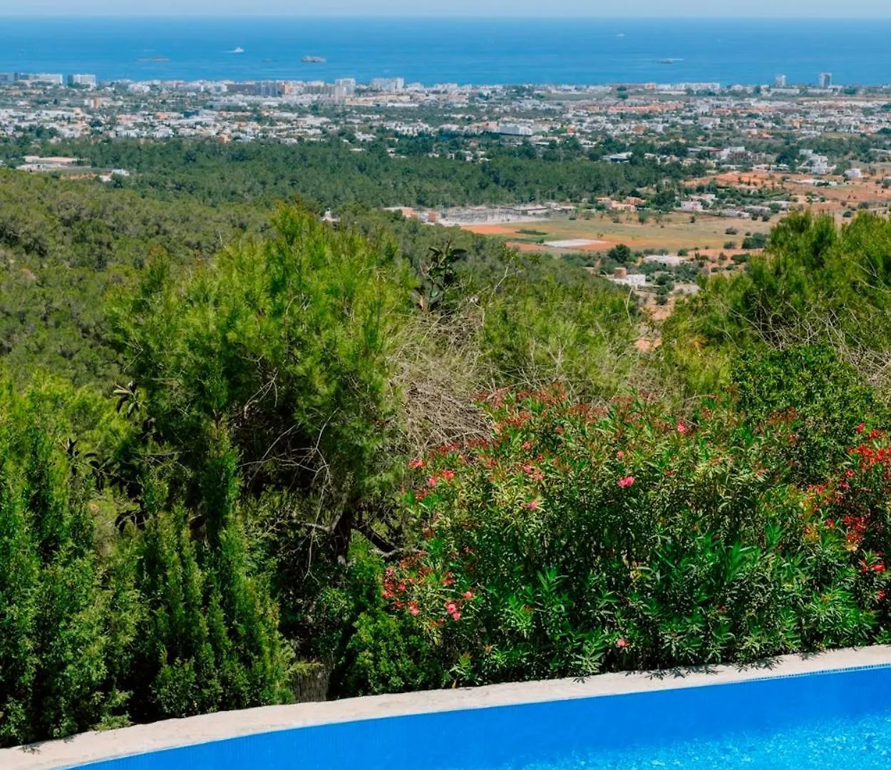 Villa Bellavista Has Stunning Views And A Private Infinity Pool Sant Jordi de ses Salines