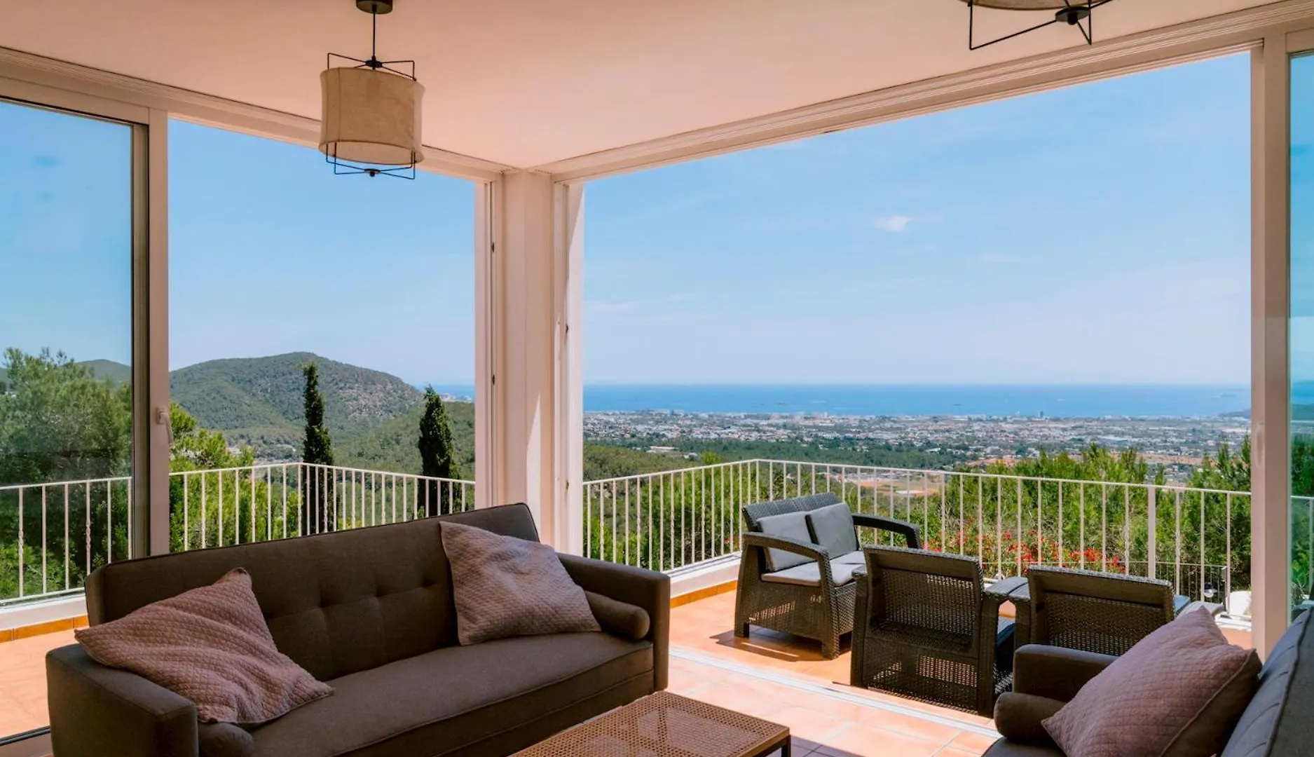 Villa Bellavista Has Stunning Views And A Private Infinity Pool Sant Jordi de ses Salines